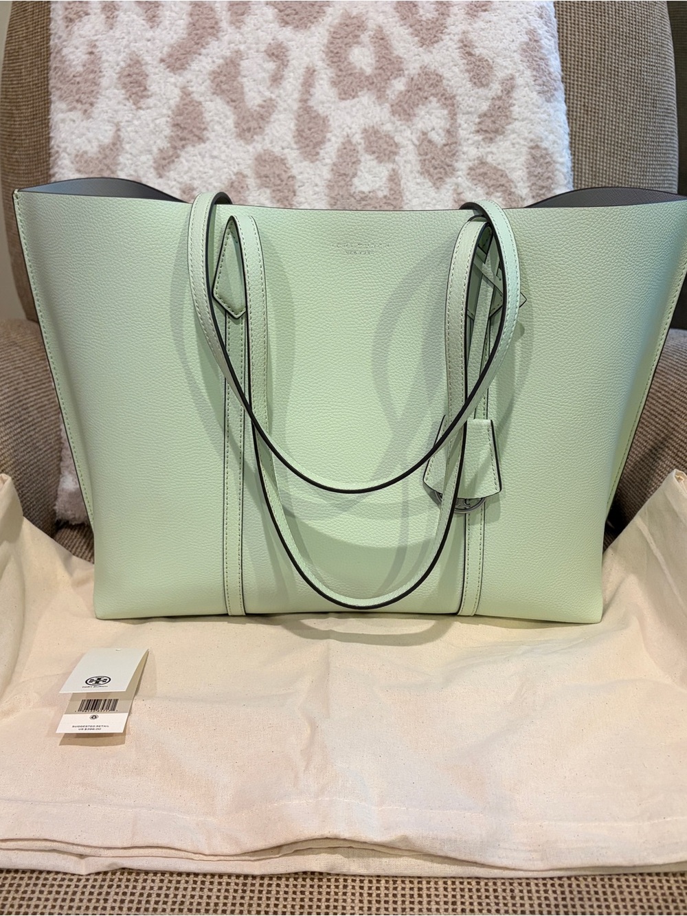 NWT Tory Burch Perry Leather Tote in Meadow Mist!